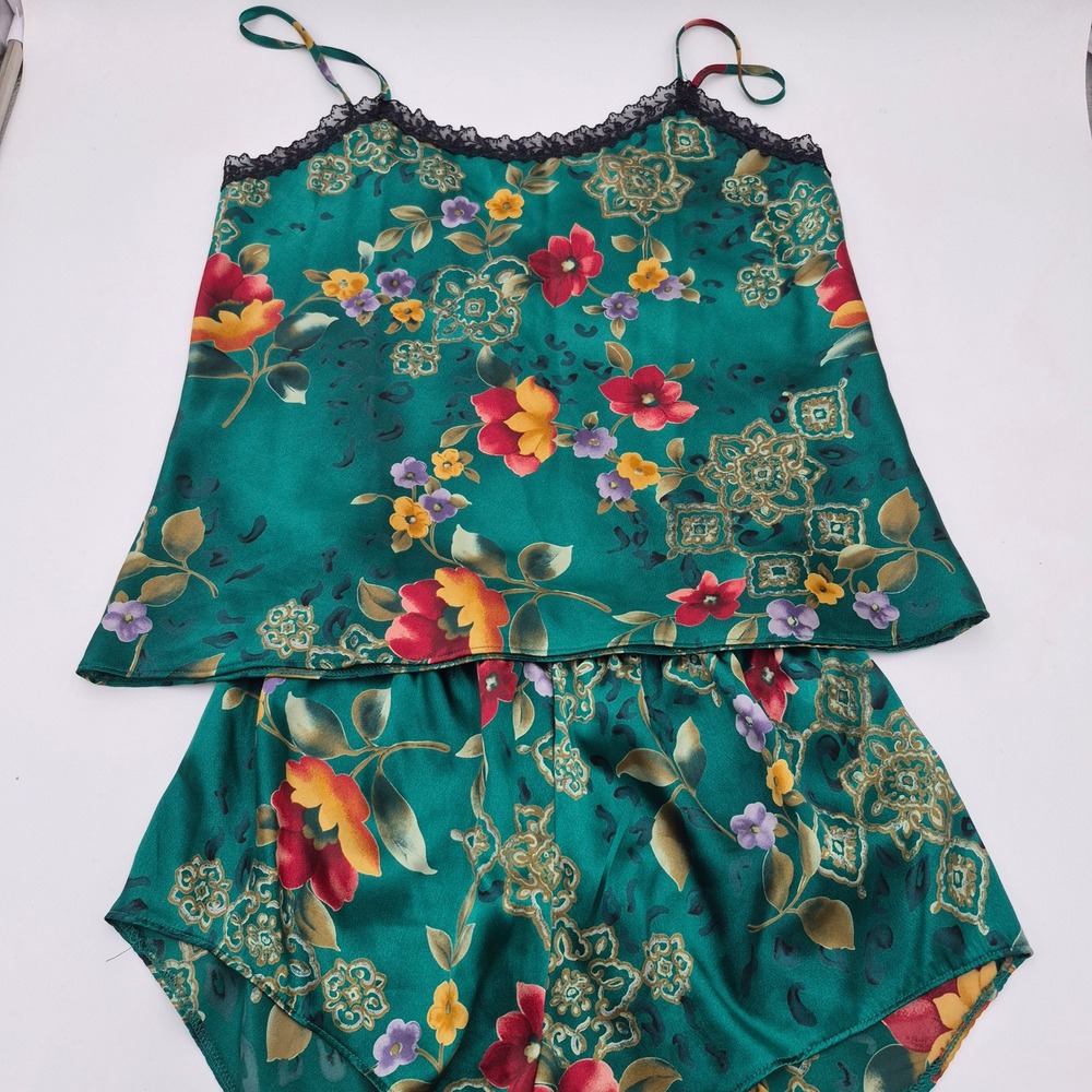 Kathryn Green Floral Satin Pajama Set Lace Trim Cami Tap Shorts Vintage Style M